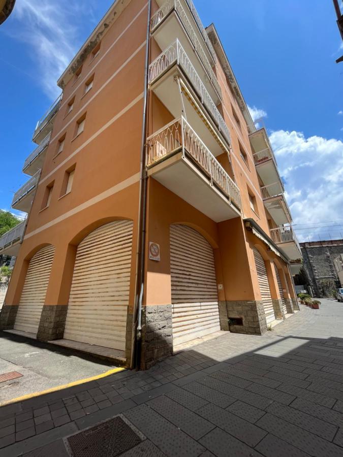Moneglia Beach Downtown Exterior foto
